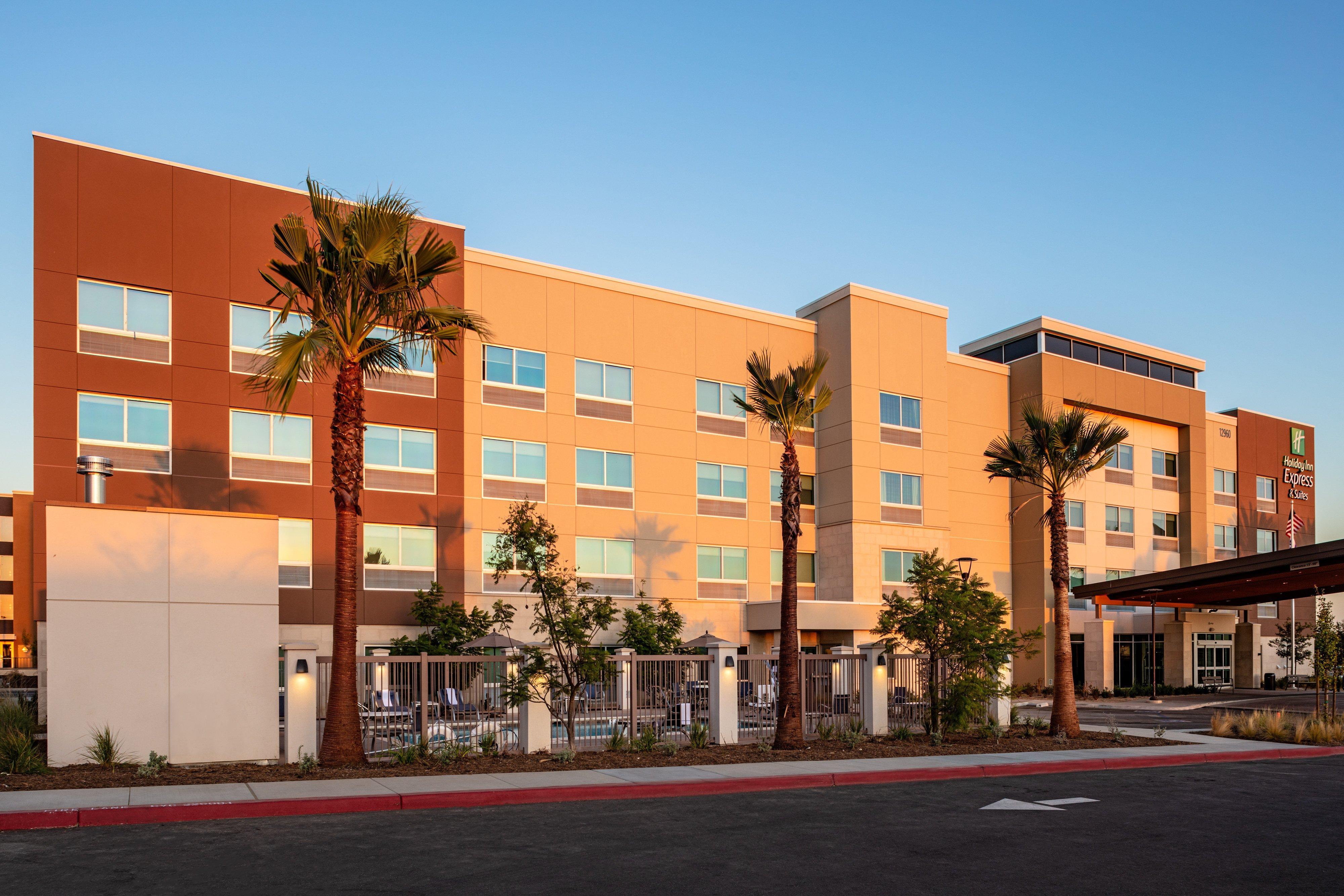 Holiday Inn Express & Suites - Moreno Valley - Riverside By Ihg מראה חיצוני תמונה